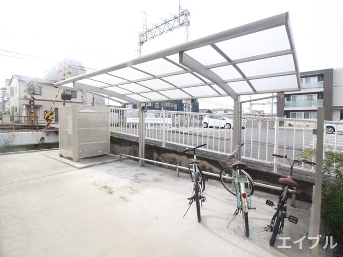 駐輪場 サニーノーブル