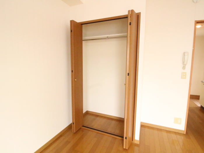 収納 シャトレーヌ諸岡