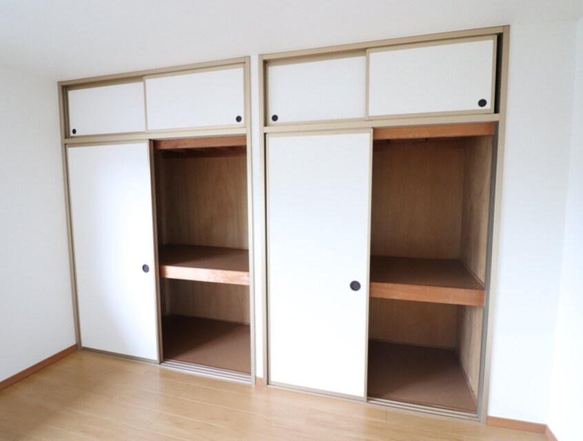 収納 インペリアル津屋崎