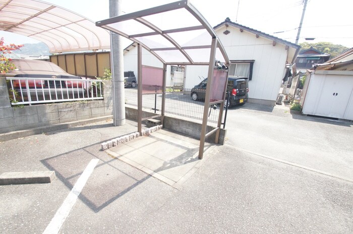 駐輪場 フレグランスエイト