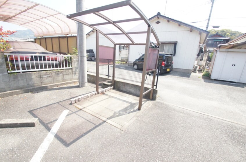 駐輪場 フレグランスエイト