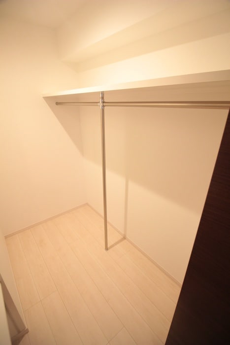 収納 CINQ IWASE BLD　