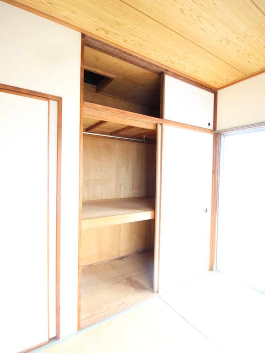 収納 上新入貸家