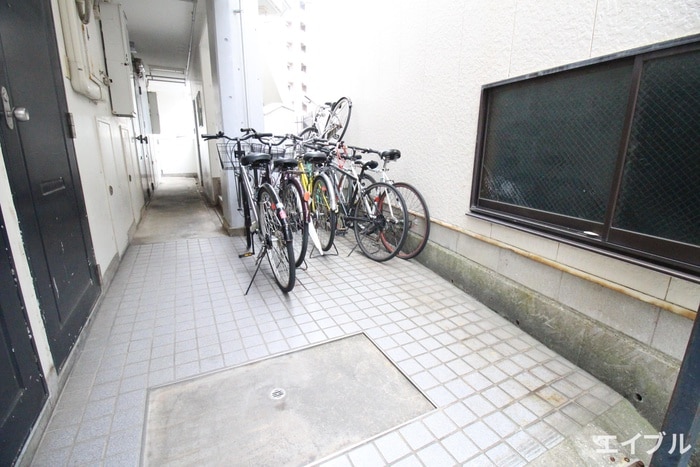 駐輪場 TKシャルム高宮