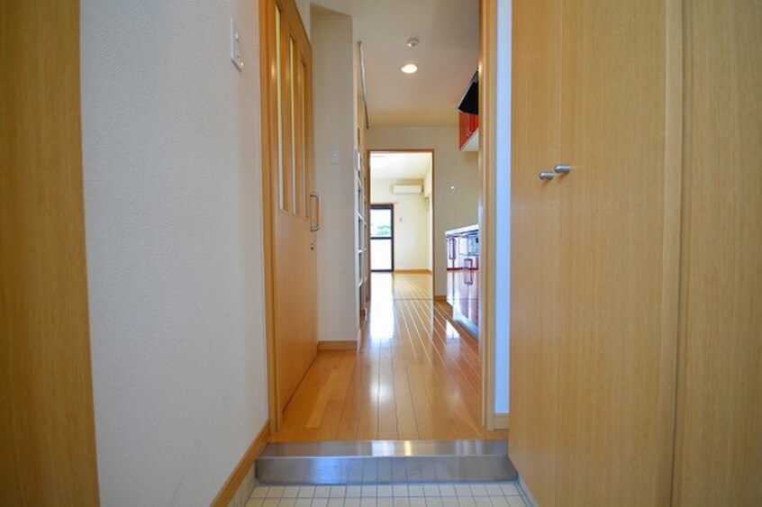 玄関 プレステ－ジ　デル・エアポ－ト