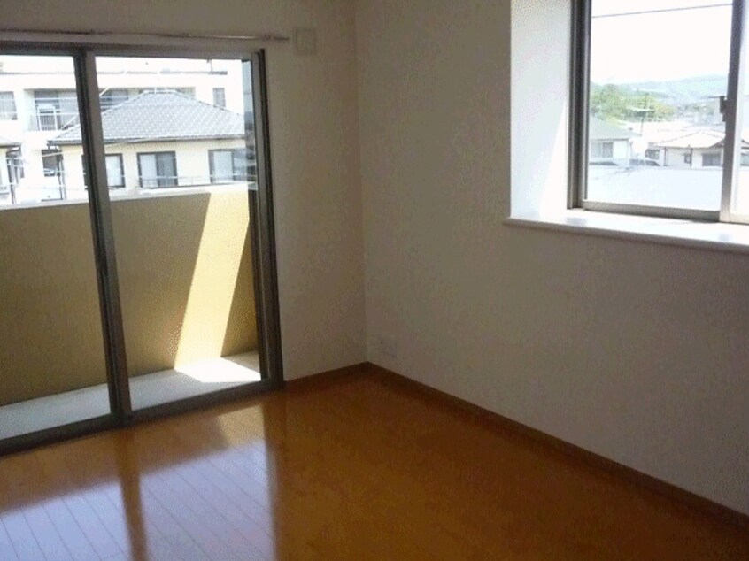 居室 フォレストヴィラ若宮