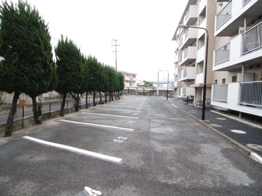 駐車場 藤ビル