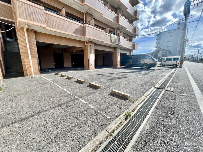 駐車場 ギャラン黒崎
