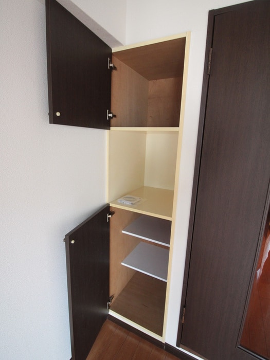 収納 ギャラン黒崎