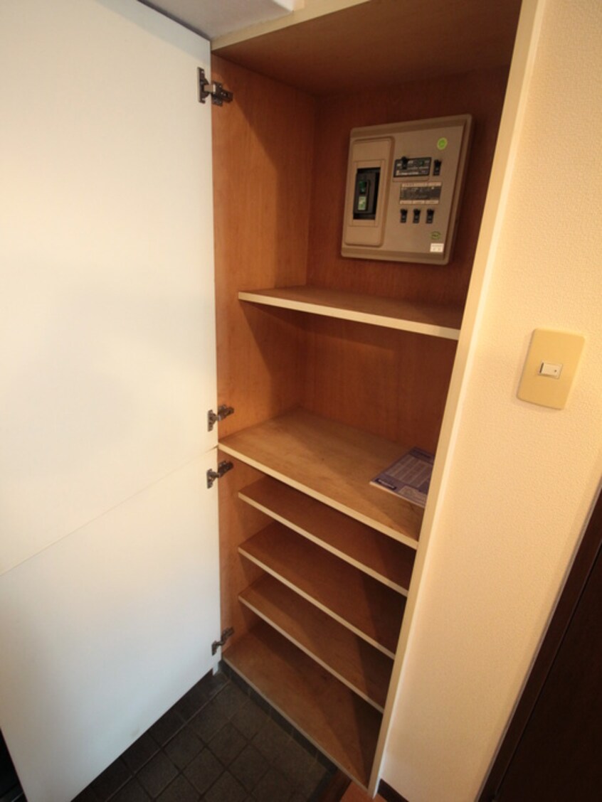 靴箱 ギャラン黒崎