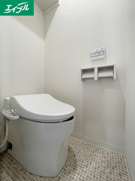 トイレ ブエナカーサ近大前