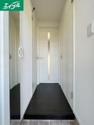 玄関 ブエナカーサ近大前