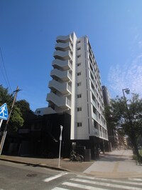 Ｌａ　Ｆａｓｅ　箱崎(703)