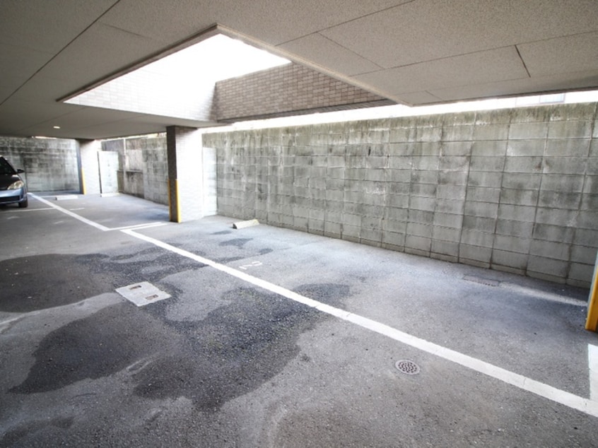 駐車場 トリビュート薬院