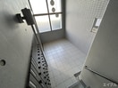 エントランス部分 Ｓｕｎ　ｓｈｉｎｅ　葉月館