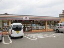 セブンイレブン席田小学校前店(コンビニ)まで678m クレッシェンド空港前