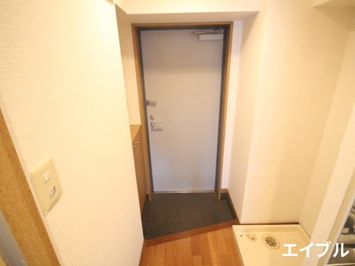 玄関 ソシアル六本松(804)