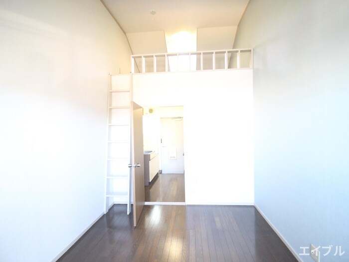 居室 もくせい館