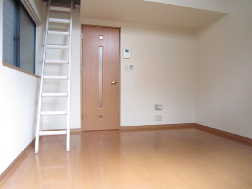 居室 ヒル・ブライトン井尻