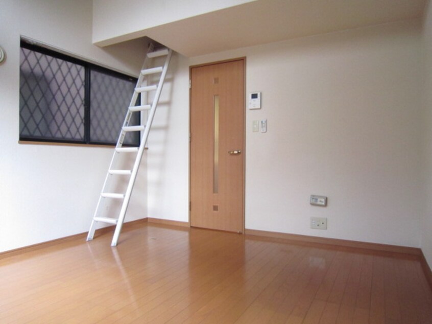 居室 ヒル・ブライトン井尻