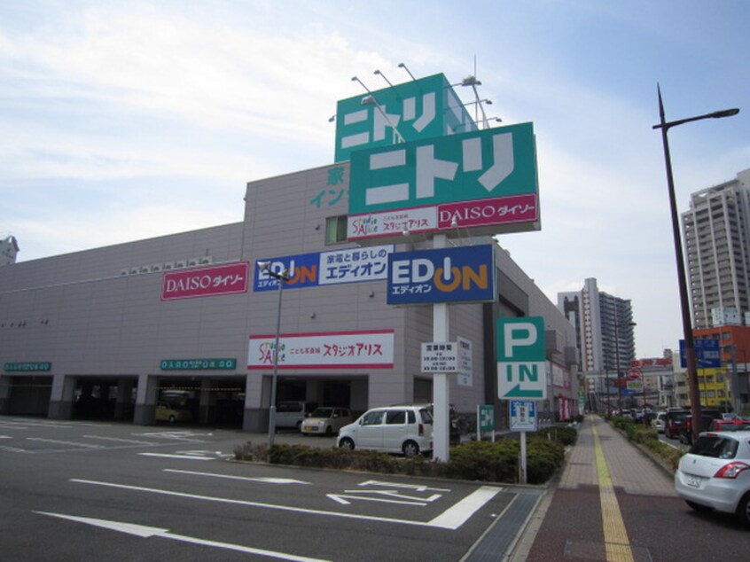 ニトリ小倉北店(電気量販店/ホームセンター)まで250m No65ｸﾛｯｼﾝｸﾞﾀﾜ-ORIENT BLD