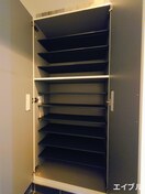 靴箱 modern　palazzo　博多sur