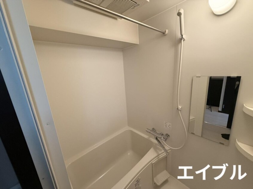 バス／シャワールーム等 IRISSPIRA BRIGHT A s