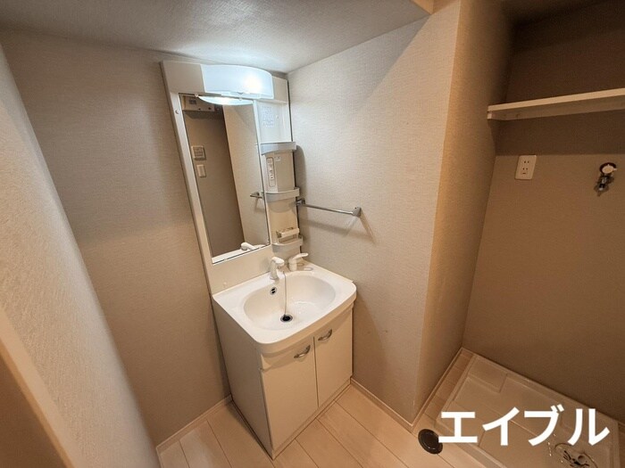 洗面 IRISSPIRA BRIGHT A s