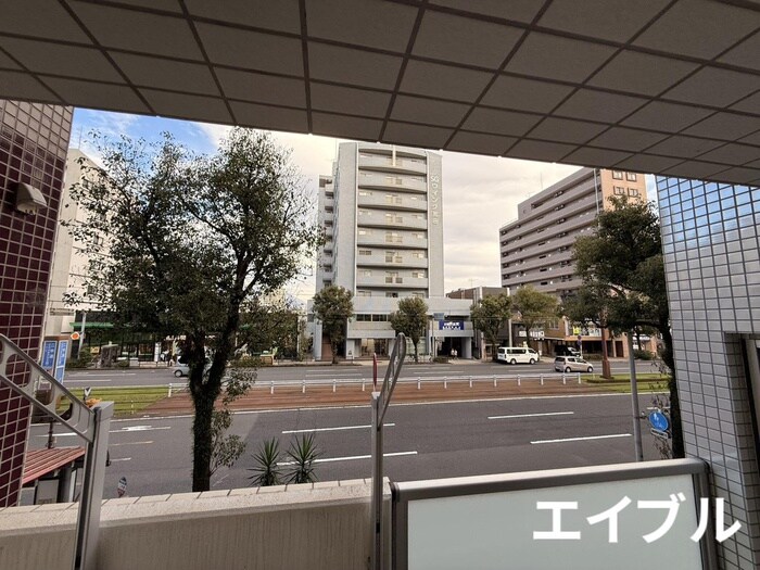 室内からの展望 IRISSPIRA BRIGHT A s