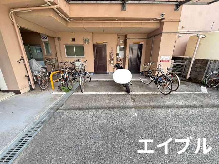 駐輪場 松山ビル