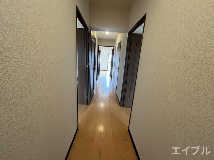 廊下 グランドゥールMARI