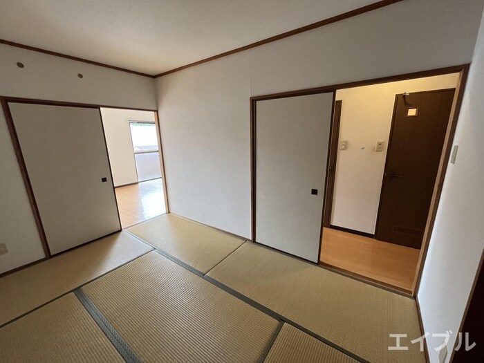 居室 グランドゥールMARI