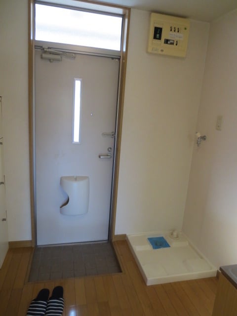 洗濯機置場 ルミエ－ル・ドゥ