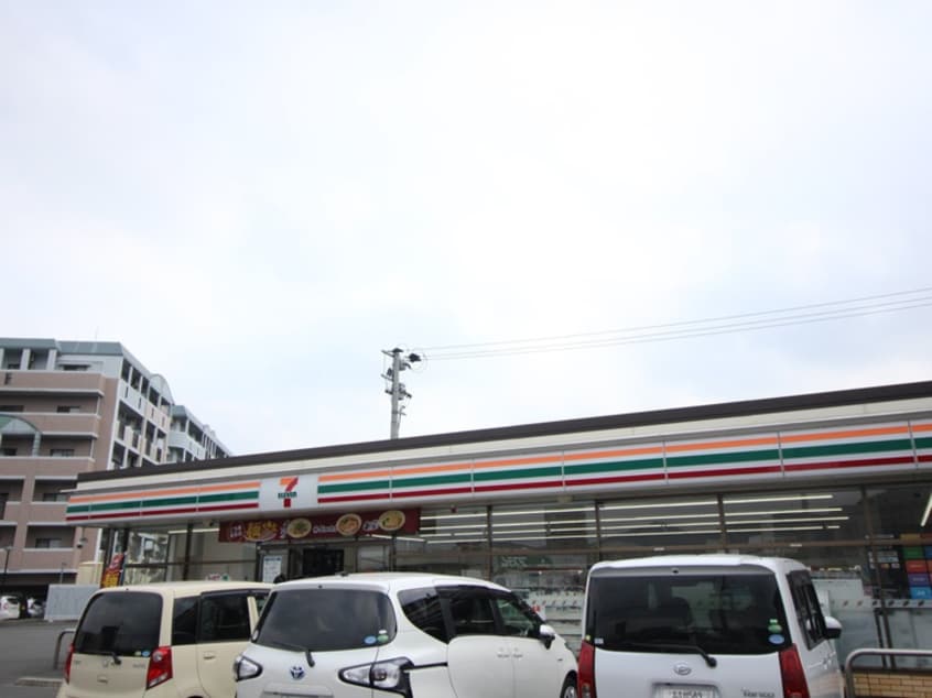セブンイレブン小倉曽根中学校前店(コンビニ)まで350m 柏田ハイツ