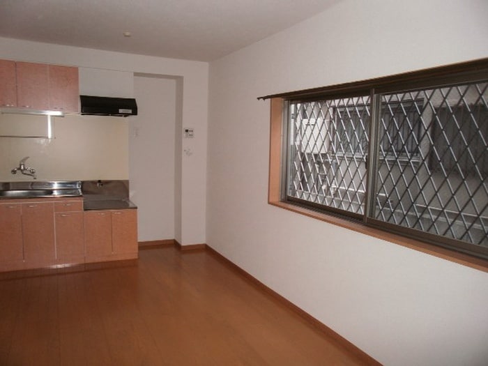 居室 アリエスサン博多駅南