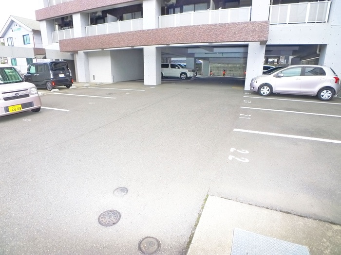 駐車場 レインボー新栄