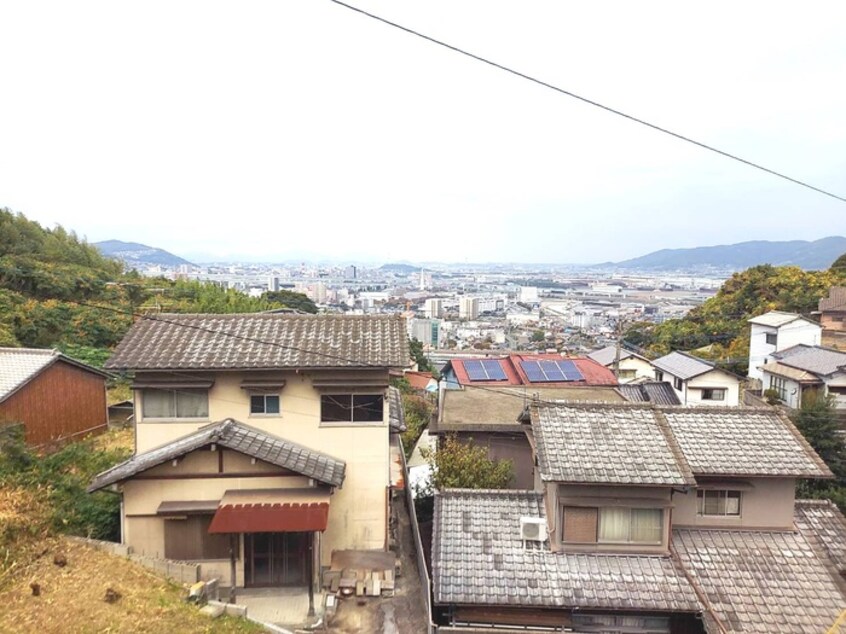 室内からの展望 トゥリパーノ山王