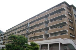 ﾒｿﾞﾝﾓﾝﾌﾞﾗﾝ富野台壱番館B（210）