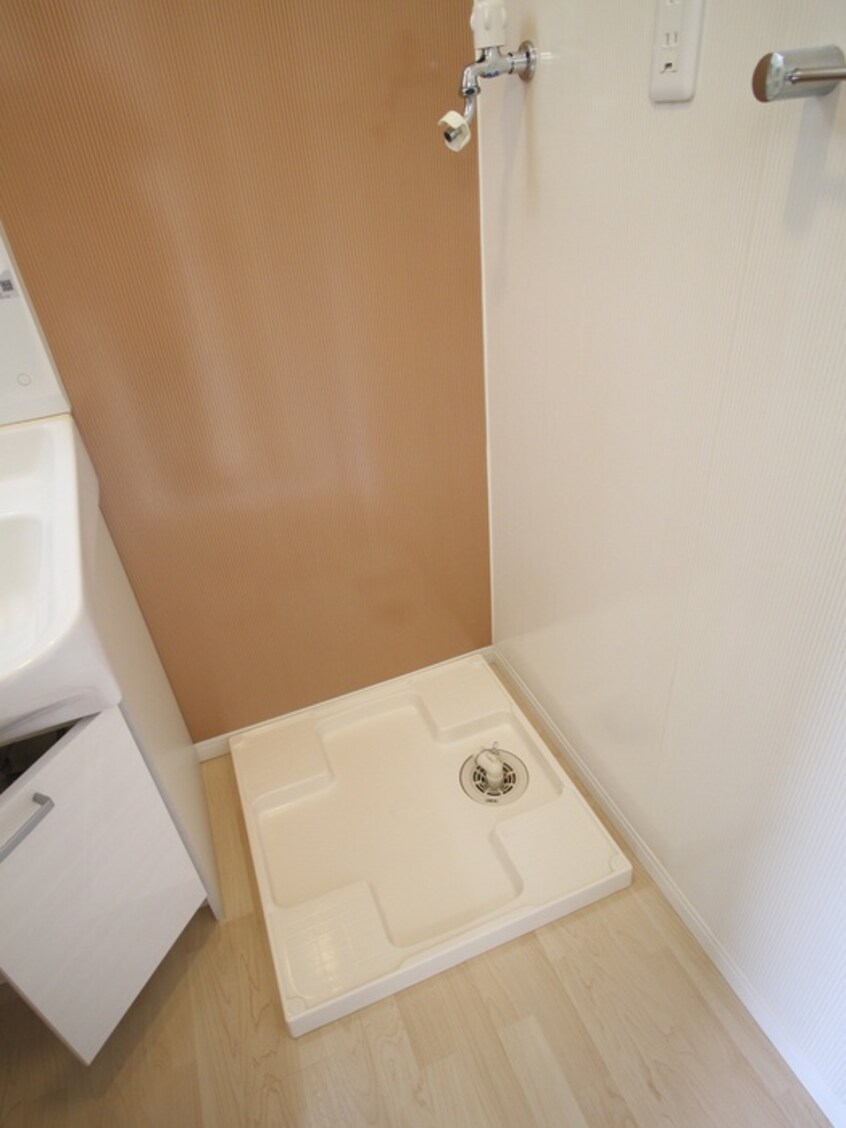 洗濯機置場 イル・ティモ－ネ