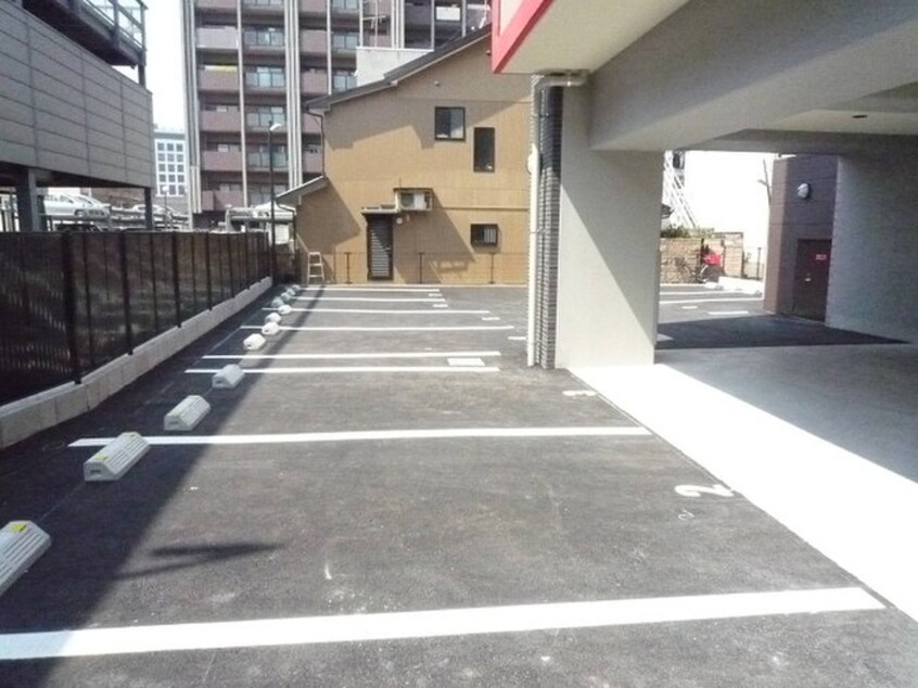 駐車場 ERIOS COURT 中津口