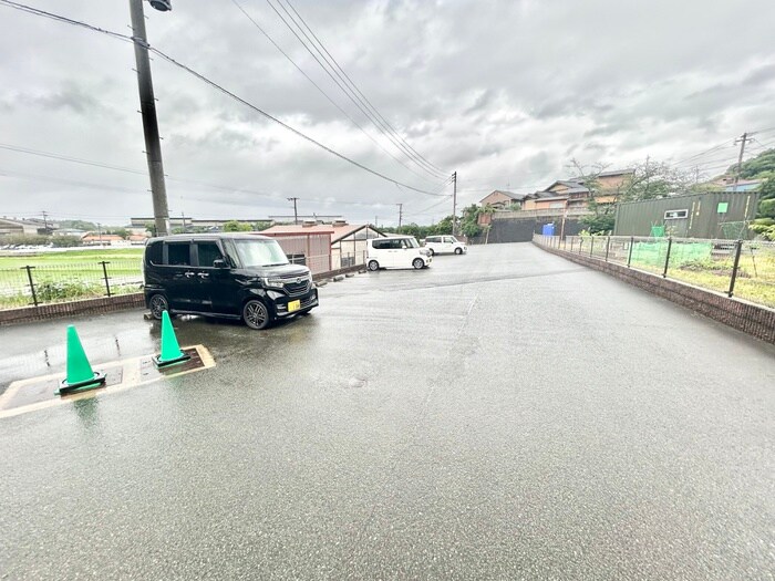駐車場 フォレストヴィラ