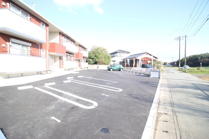 駐車場 クラルテ