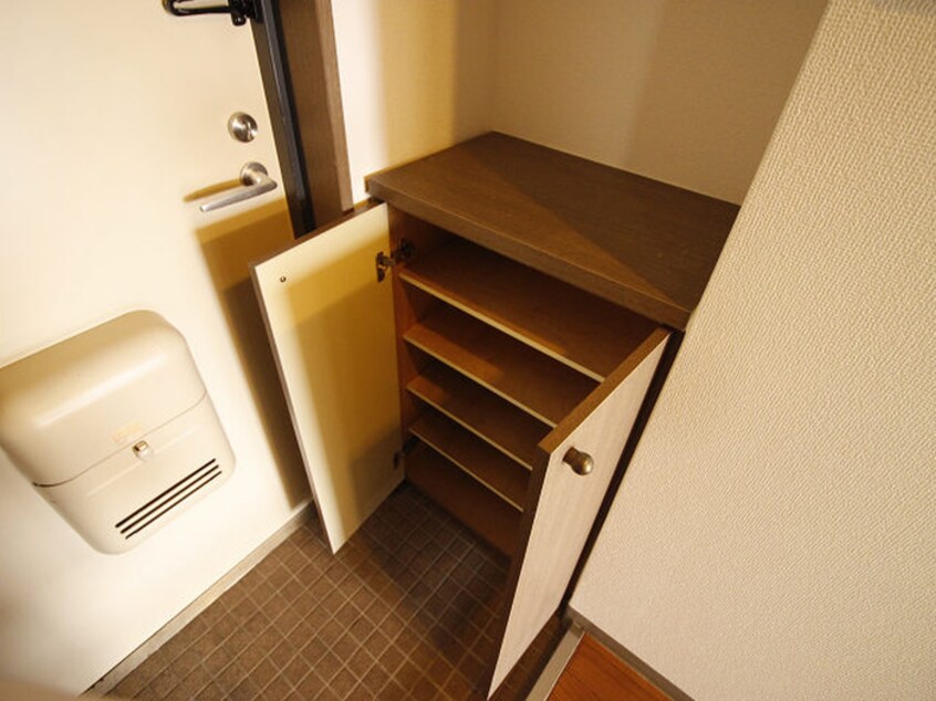 靴箱 ウインズ竪町