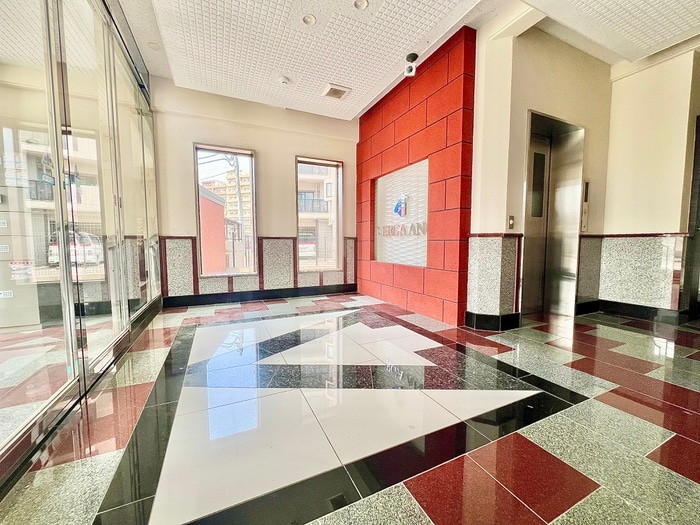 エントランス部分 ベルガ穴生