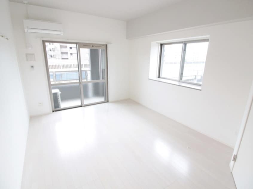 居室 ベルガ穴生