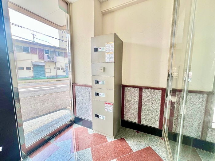 建物設備 ベルガ穴生