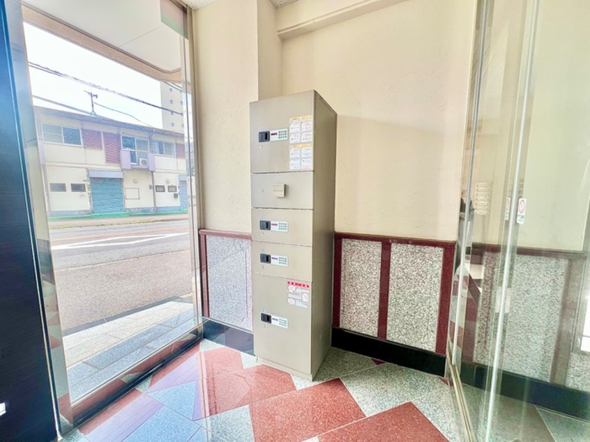 建物設備 ベルガ穴生