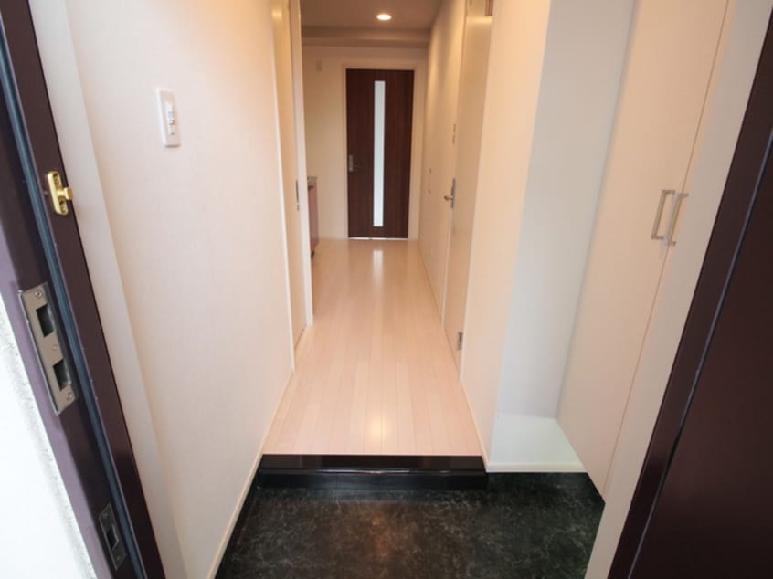 玄関 ベルガ穴生