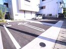 駐車場 ラピス・ラジュリ