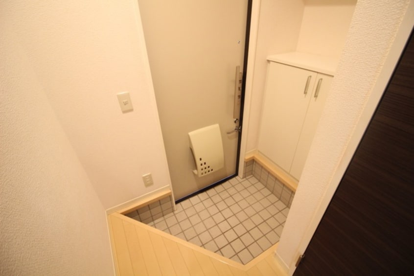 玄関 クラヴィエ西宮市